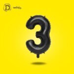 بالونات هيليوم رقم 3 بلون أسود لامع، اختيار راقي لتزيين أعياد الميلاد والمناسبات الخاصة، خامة فويل معدني قوية تعيش لفترة طويلة.