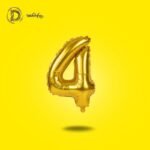 بالونات هيليوم رقم 4 بلون جولد لامع، مناسبة لتزيين أعياد الميلاد والحفلات، بخامة قوية تحافظ على شكلها ولمعانها لفترة طويلة.