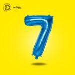 بالونات هيليوم رقم 7 بلون أزرق مبهج، مناسبة لحفلات الأولاد والمناسبات الشبابية، بخامة ممتازة ومتانة عالية تحافظ على شكل البالون.