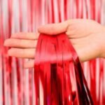 ستارة فويل حمراء لتزيين الحفلات والخلفيات التصويرية – Red Tinsel Curtain Backdrop Foil Fringe Decoration