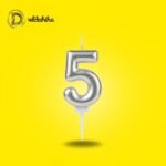 شمع أعياد الميلاد رقم 5 فضي لزينة عيد الميلاد
